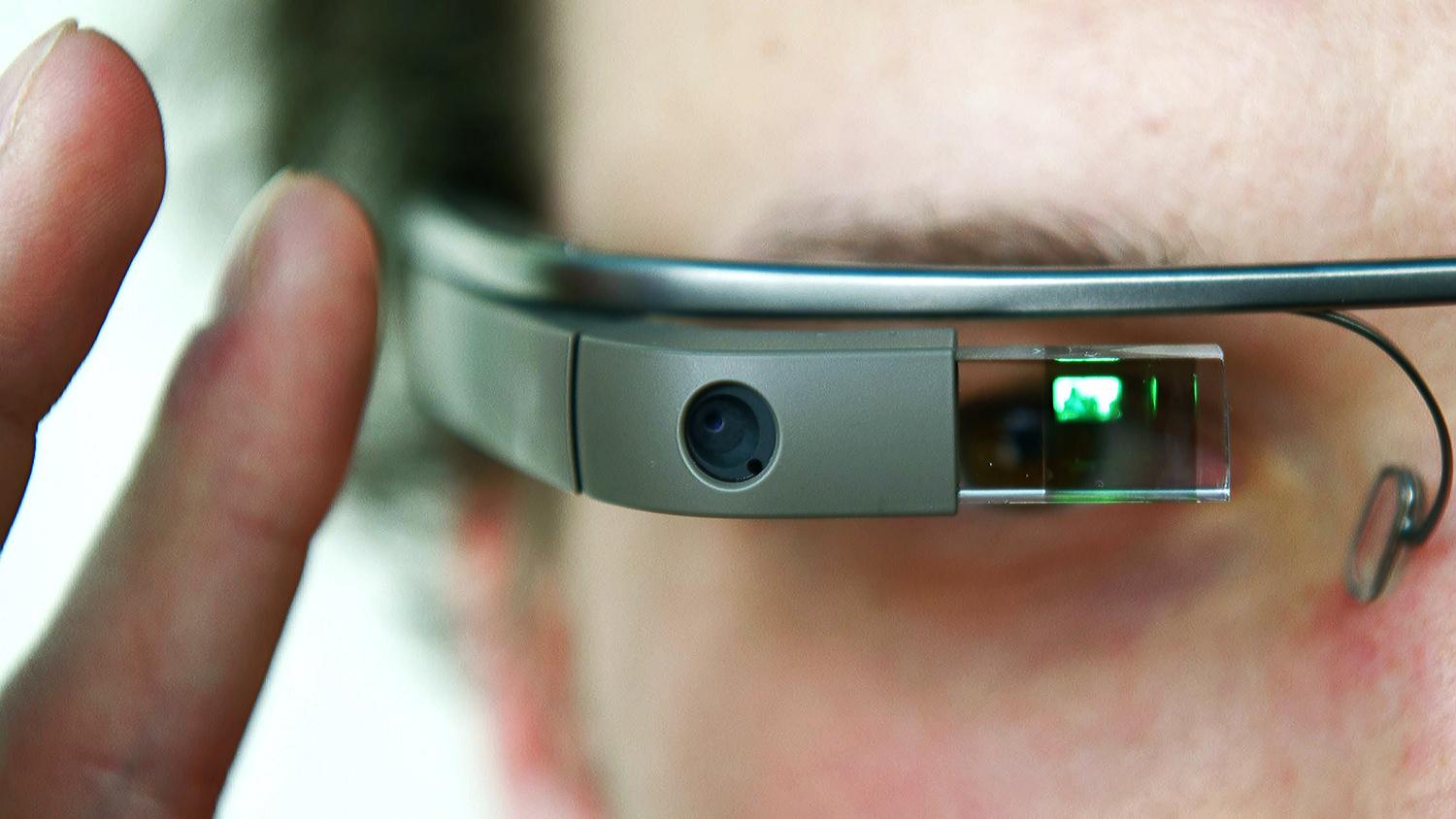 [Radar7] Google’s ’14 predictions and one reporter’s year with Google Glass